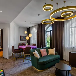 Ivy Garden Baku